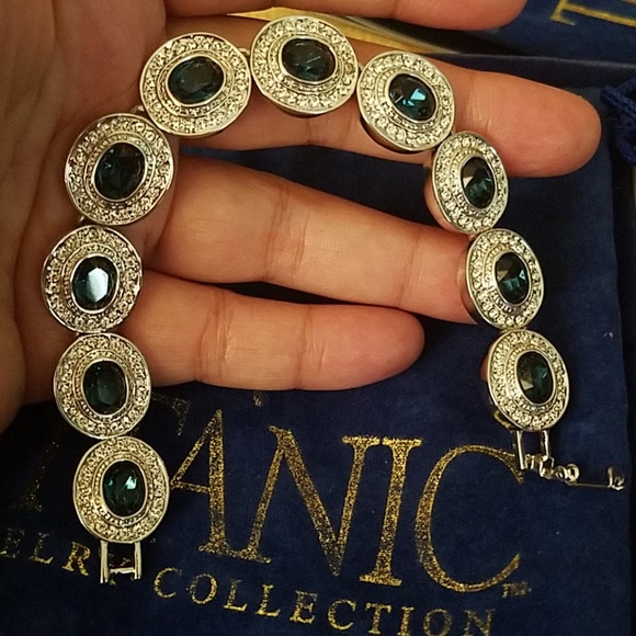 Elegant "palladium-look" bracelet with blue stones - Picture 2 of 7